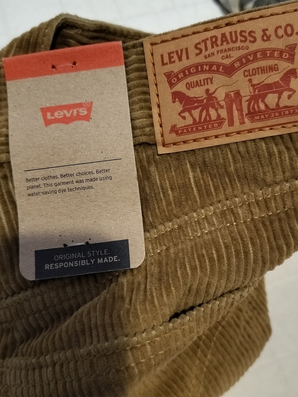 Levi's Men's Corduroy Jeans in Olive Brown - Picture 5 of 5
